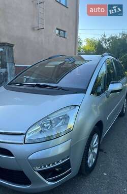 Минивэн Citroen Grand C4 Picasso 2011 в 