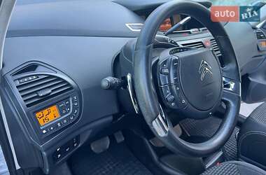 Минивэн Citroen Grand C4 Picasso 2011 в 