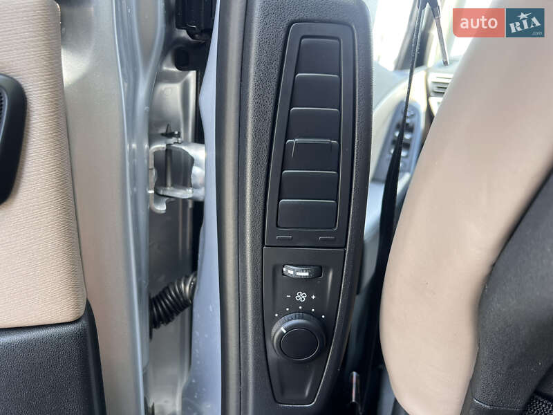 Минивэн Citroen Grand C4 Picasso 2014 в Львове