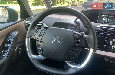 Минивэн Citroen Grand C4 Picasso 2016 в 