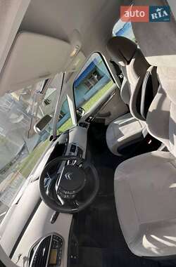 Минивэн Citroen Grand C4 Picasso 2010 в 