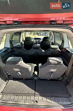Минивэн Citroen Grand C4 Picasso 2009 в 