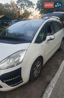 Минивэн Citroen Grand C4 Picasso 2011 в 