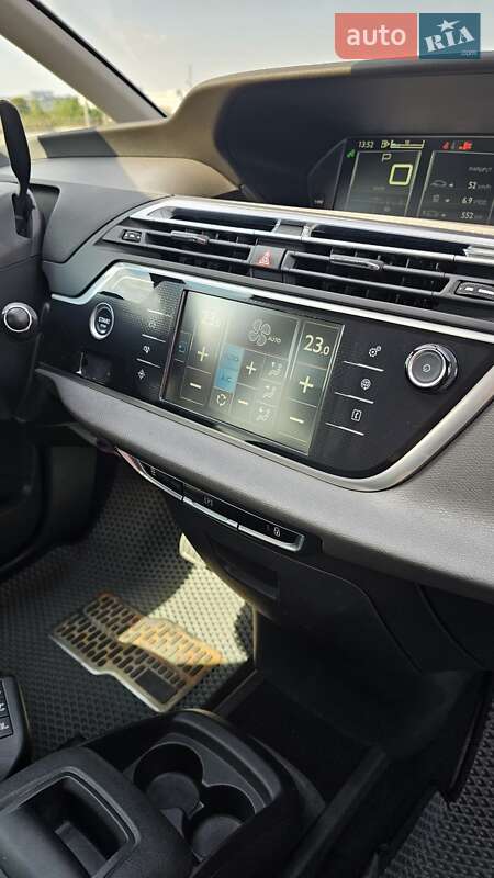 Минивэн Citroen Grand C4 Picasso 2016 в Харькове фото 22 Минивэн Citroen Grand C4 Picasso 2016 в Харькове