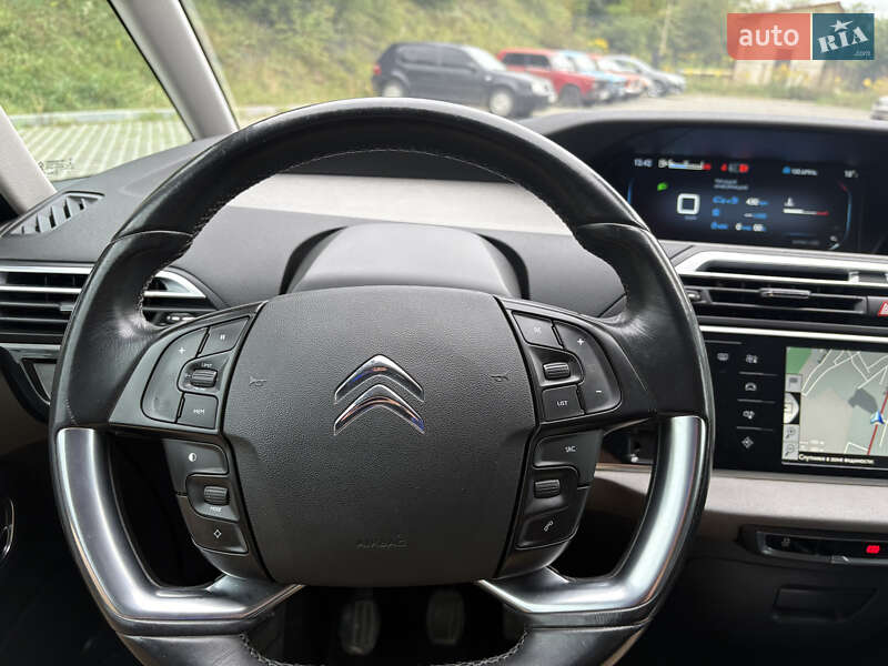 Минивэн Citroen Grand C4 Picasso 2015 в Тернополе