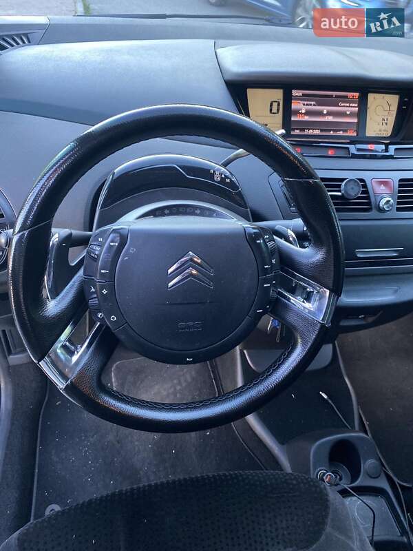 Минивэн Citroen Grand C4 Picasso 2010 в Львове