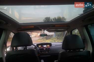 Минивэн Citroen Grand C4 Picasso 2011 в 