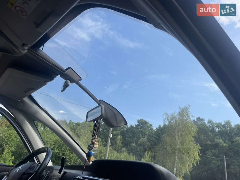 Минивэн Citroen Grand C4 Picasso 2014 в Львове