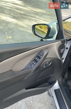 Мінівен Citroen Grand C4 Picasso 2015 в  фото 9 Мінівен Citroen Grand C4 Picasso 2015 в