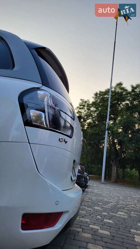 Минивэн Citroen Grand C4 Picasso 2016 в Одессе
