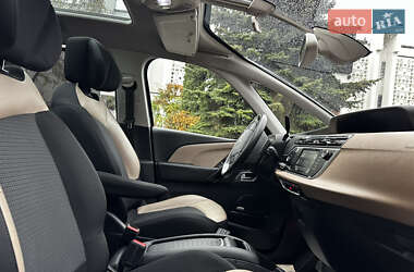 Минивэн Citroen Grand C4 Picasso 2015 в 
