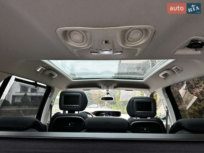 Минивэн Citroen Grand C4 Picasso 2015 в Тернополе