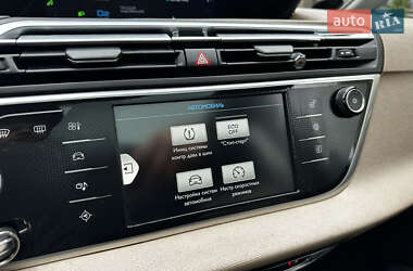 Минивэн Citroen Grand C4 Picasso 2015 в 