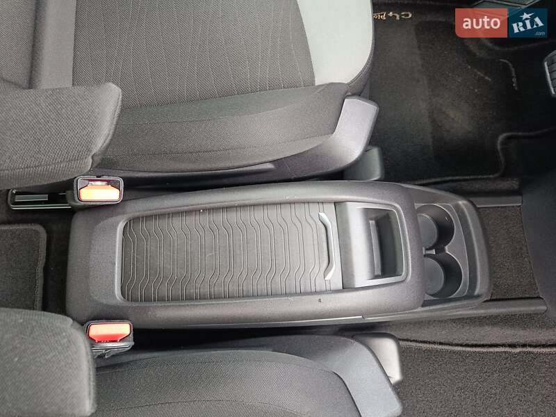Минивэн Citroen Grand C4 Picasso 2014 в Калуше фото 58 Минивэн Citroen Grand C4 Picasso 2014 в Калуше