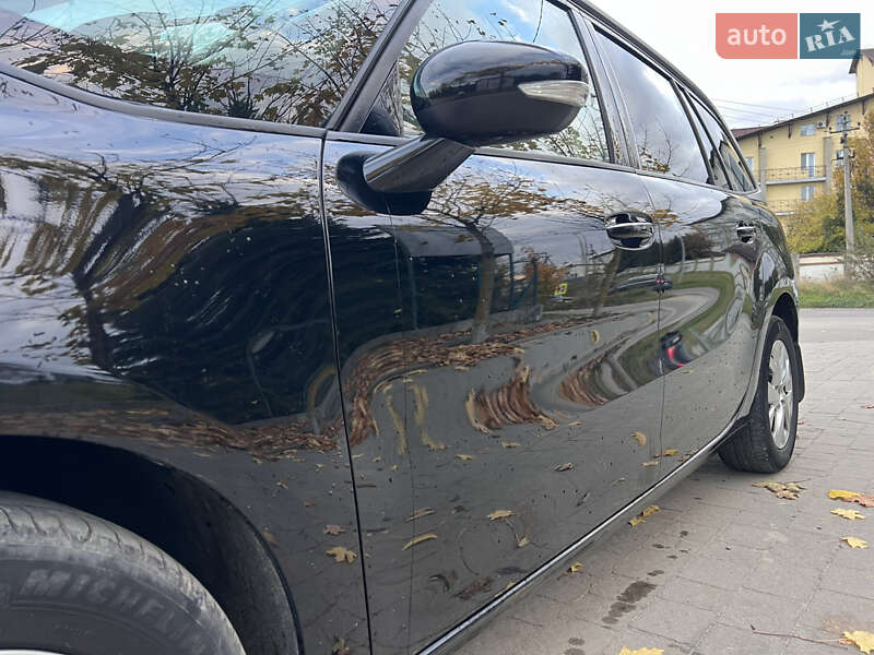 Минивэн Citroen Grand C4 Picasso 2015 в Львове фото 43 Минивэн Citroen Grand C4 Picasso 2015 в Львове