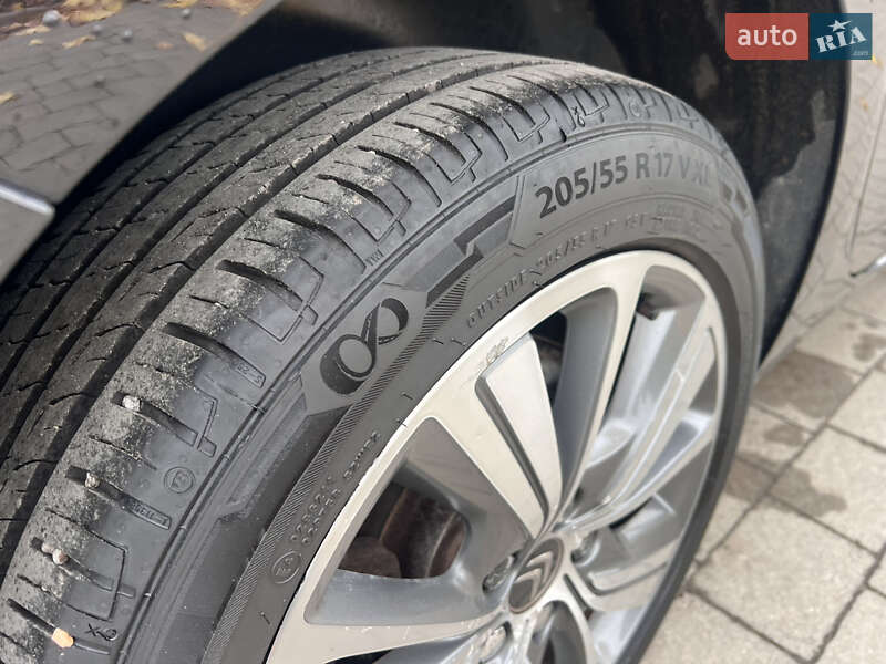 Мінівен Citroen Grand C4 Picasso 2015 в Львові фото 68 Мінівен Citroen Grand C4 Picasso 2015 в Львові