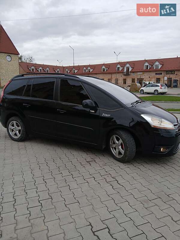 Минивэн Citroen Grand C4 Picasso 2010 в Бережанах