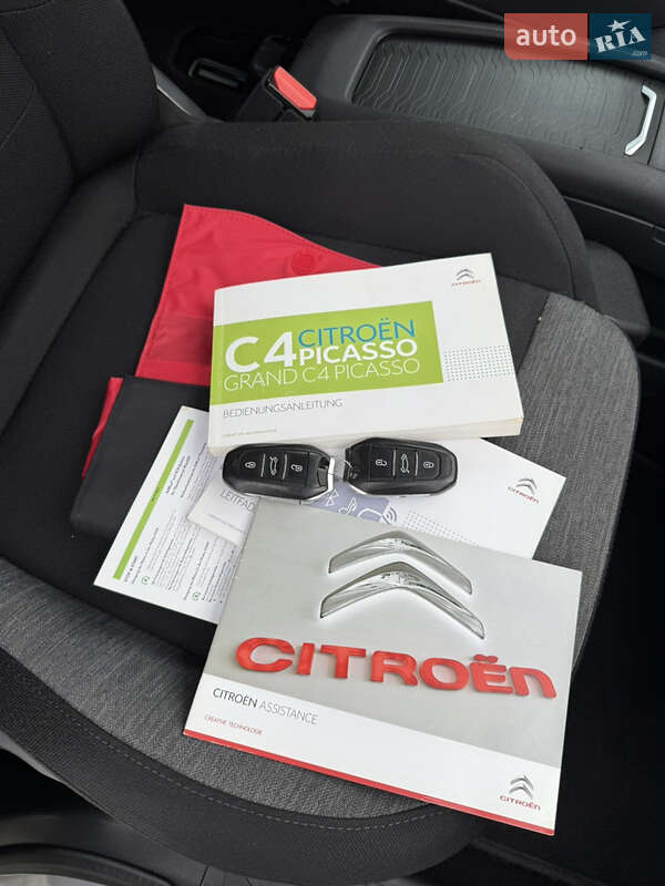 Мінівен Citroen Grand C4 Picasso 2016 в Дубні