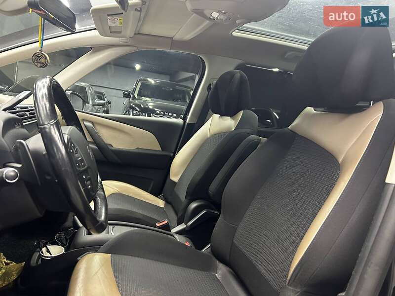 Мінівен Citroen Grand C4 Picasso 2013 в Чернівцях фото 13 Мінівен Citroen Grand C4 Picasso 2013 в Чернівцях