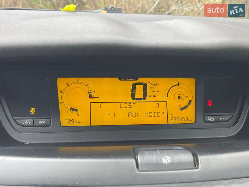 Минивэн Citroen Grand C4 Picasso 2007 в Староконстантинове