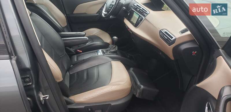 Мінівен Citroen Grand C4 Picasso 2013 в Львові фото 15 Мінівен Citroen Grand C4 Picasso 2013 в Львові