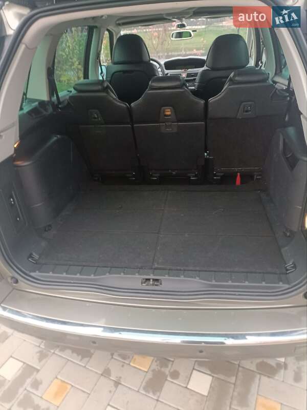 Мінівен Citroen Grand C4 Picasso 2011 в Києві
