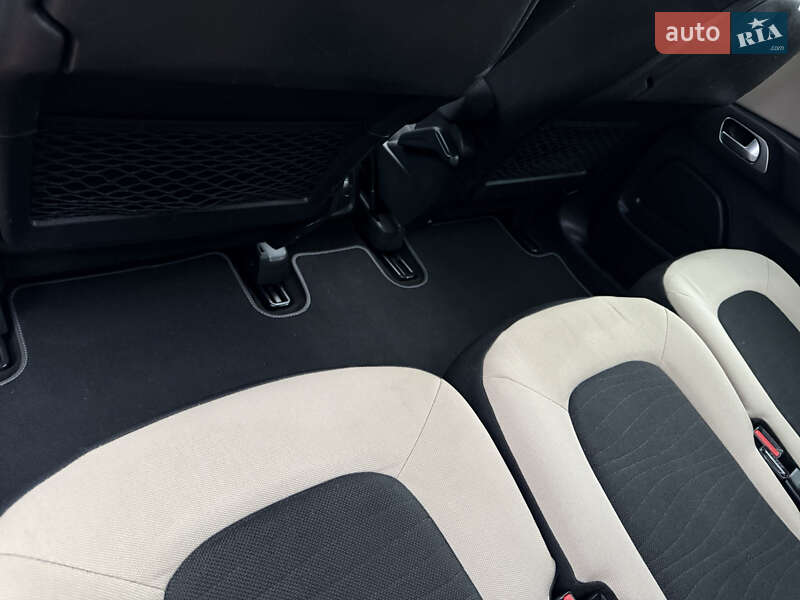 Минивэн Citroen Grand C4 Picasso 2014 в Стрые фото 26 Минивэн Citroen Grand C4 Picasso 2014 в Стрые