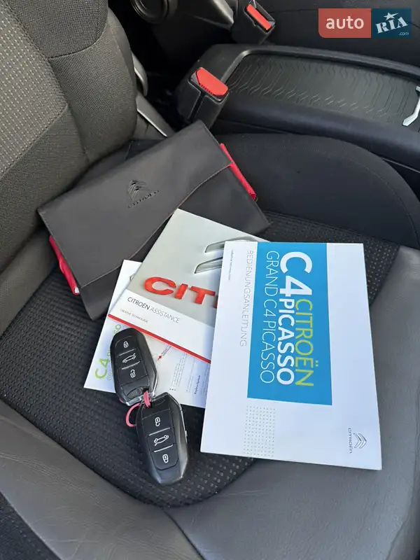 Мінівен Citroen Grand C4 Picasso 2017 в Дубні документ