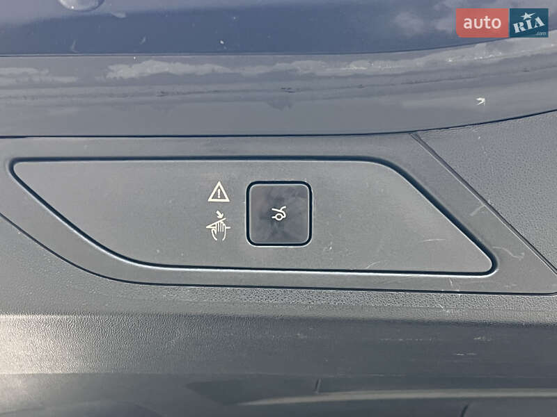 Мінівен Citroen Grand C4 Picasso 2016 в Львові фото 26 Мінівен Citroen Grand C4 Picasso 2016 в Львові