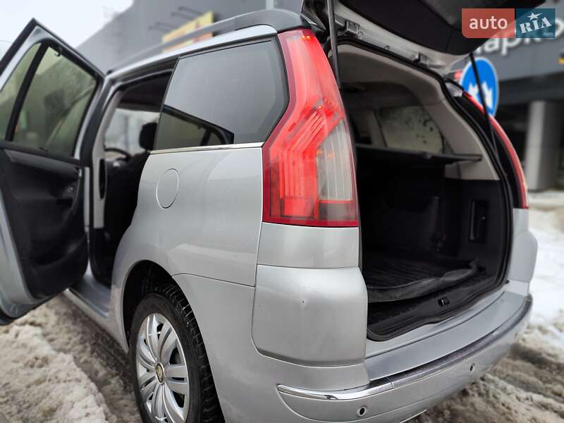 Минивэн Citroen Grand C4 Picasso 2009 в Киеве