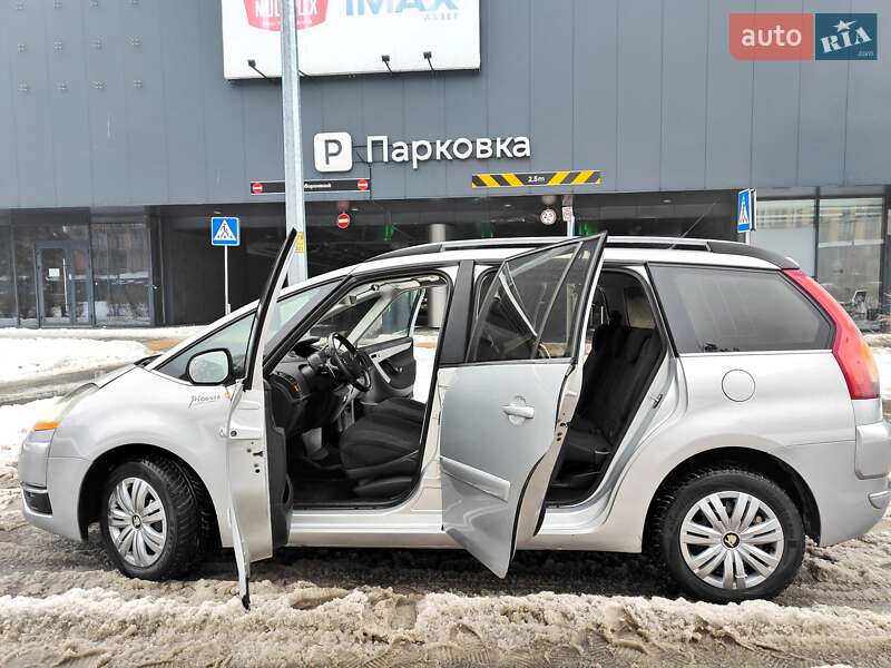 Минивэн Citroen Grand C4 Picasso 2009 в Киеве