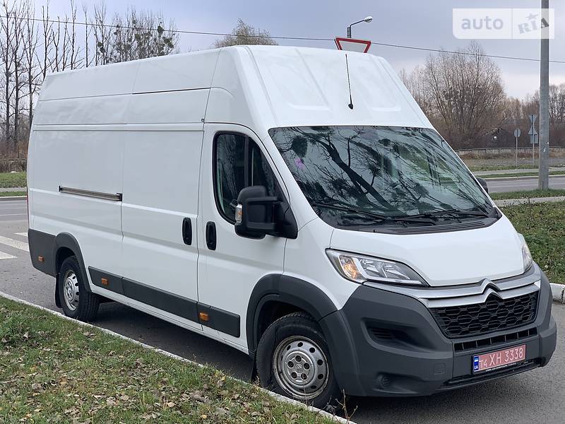 Вантажопасажирський фургон Citroen Jumper 2017 в 