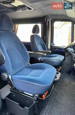 Микроавтобус Citroen Jumper 2004 в 