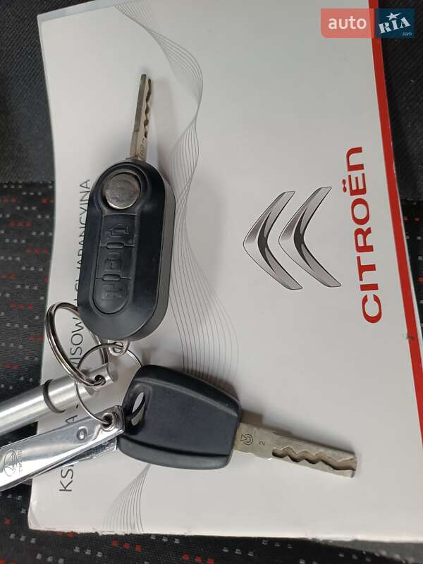 Грузопассажирский фургон Citroen Jumper 2016 в Днепре