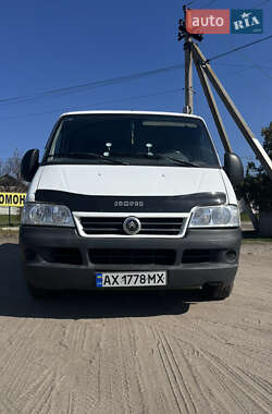 Вантажний фургон Citroen Jumper 2003 в Харкові