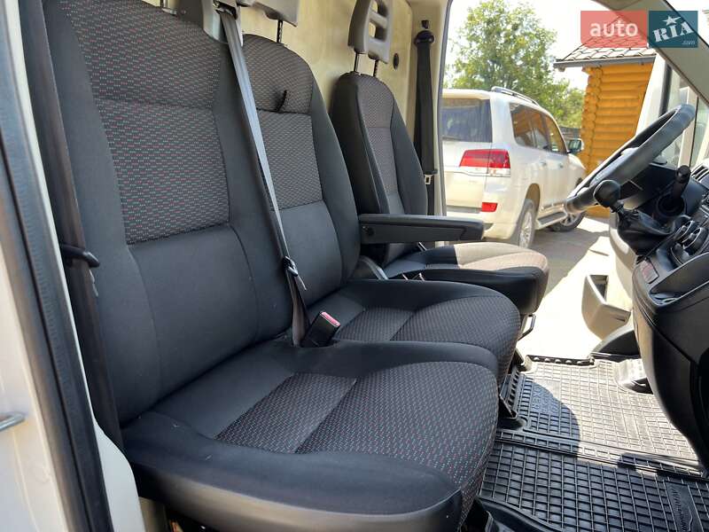 Вантажний фургон Citroen Jumper 2015 в Стрию