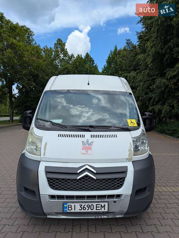 Грузовой фургон Citroen Jumper 2013 в 