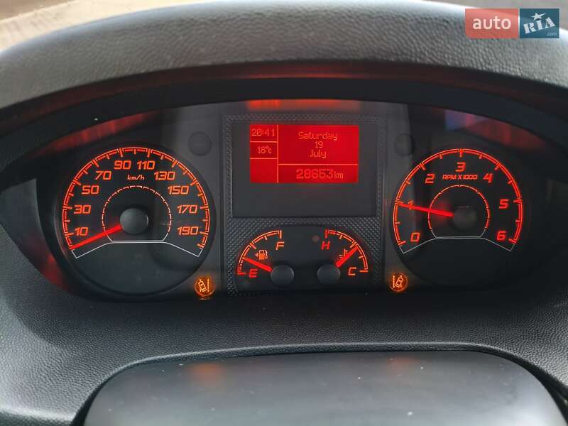 Микроавтобус Citroen Jumper 2020 в Киеве фото 26 Микроавтобус Citroen Jumper 2020 в Киеве