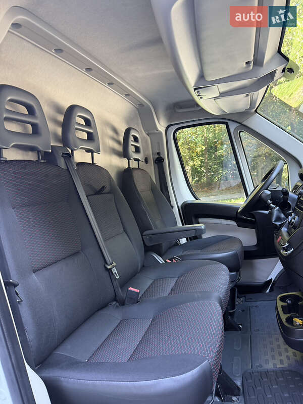Грузопассажирский фургон Citroen Jumper 2016 в Тернополе
