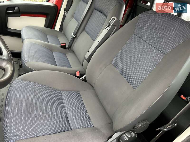 Грузопассажирский фургон Citroen Jumper 2013 в Житомире