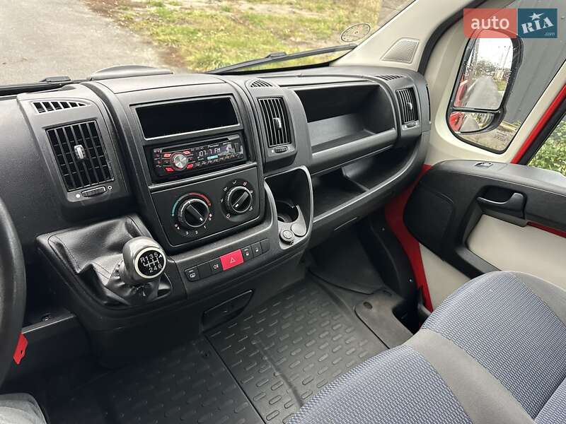 Грузопассажирский фургон Citroen Jumper 2013 в Житомире