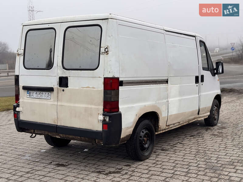 Вантажний фургон Citroen Jumper 1996 в Тернополі