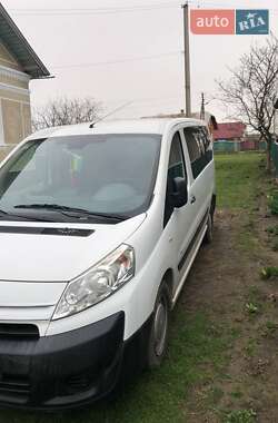 Минивэн Citroen Jumpy 2009 в 