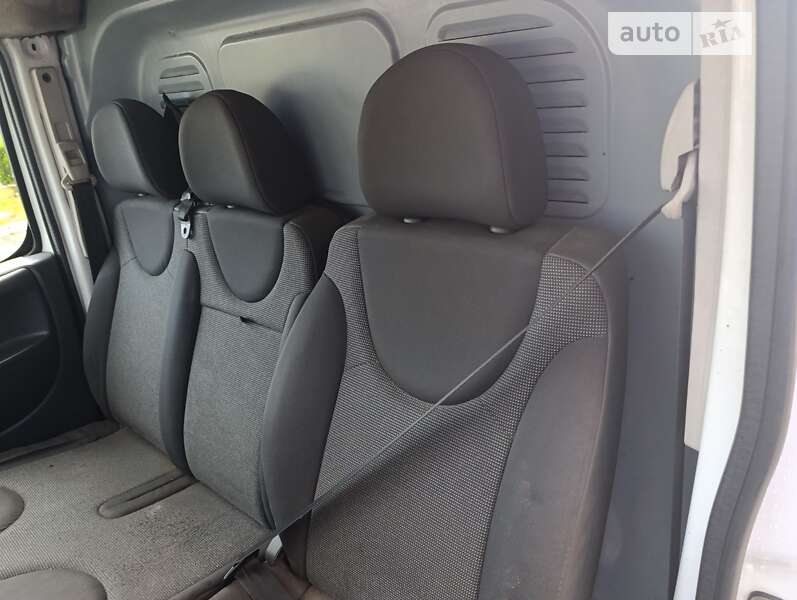 Грузопассажирский фургон Citroen Jumpy 2013 в Пустомытах