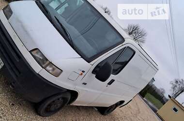 Грузовой фургон Citroen Jumpy 2000 в 
