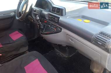 Минивэн Citroen Jumpy 2006 в 