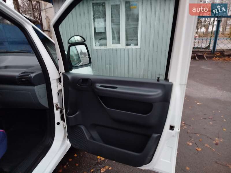 Мінівен Citroen Jumpy 2001 в Ватутіному