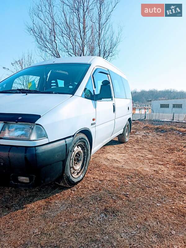 Мінівен Citroen Jumpy 2000 в Новояворівську