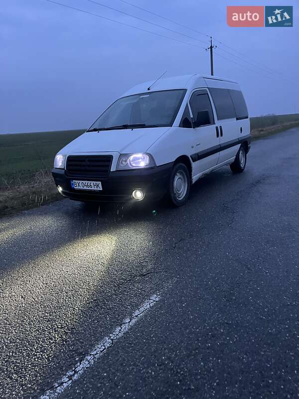 Мінівен Citroen Jumpy 2005 в Волочиську