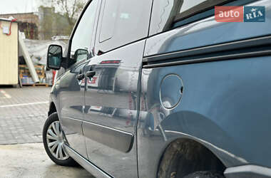 Минивэн Citroen Jumpy 2012 в 